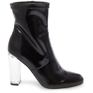 NWB Steve Madden "EMINENT" Black Patent Boot.